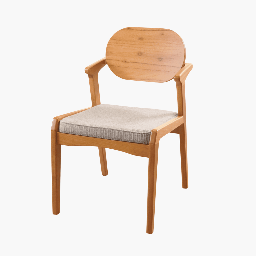 Cadeira Maya em Madeira Maciça