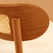 Cadeira Selene em Madeira Maciça Encosto em Tela Rattan Natural sem Braço